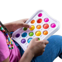Zabawka sensoryczna Bąbelki Dimpl Pops Fat Brain Toys