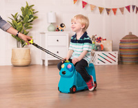 Interaktywny jeździk walizka dla dzieci On the Gogo Woofer Pies B.Toys