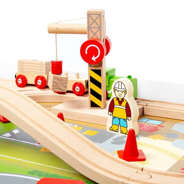 Kolejka drewniana na stole Bigjigs Rail