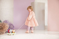 Drewniany wózek z sorterem do ciągnięcia Wilk Louis LILLIPUTIENS