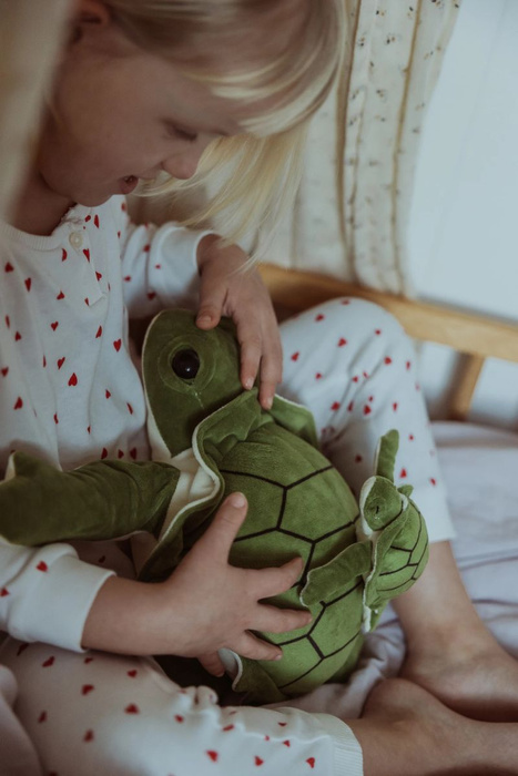 Maskotka obciążeniowa pluszowy żółw terapeutyczny z mini żółwikiem 1,6 kg Astrup