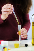 Laboratorium chemiczne 150 eksperymentów Buki eksperymenty