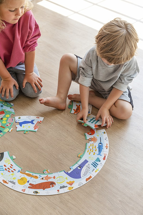 Okrągłe puzzle XXL Odkrywca zwierząt Goula
