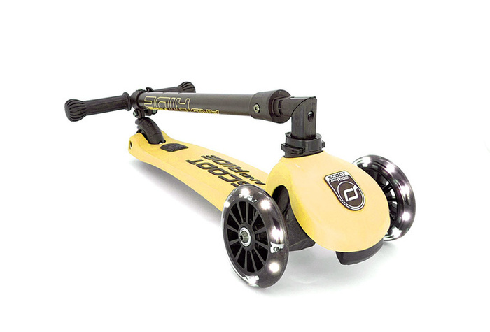 SCOOTANDRIDE Highwaykick 3 LED Hulajnoga składana ze świecącymi kółkami 3+ Lemon