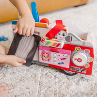 Ambulans drewniany pojazd ratunkowy z akcesoriami Psi Patrol Marshall's Melissa and Doug