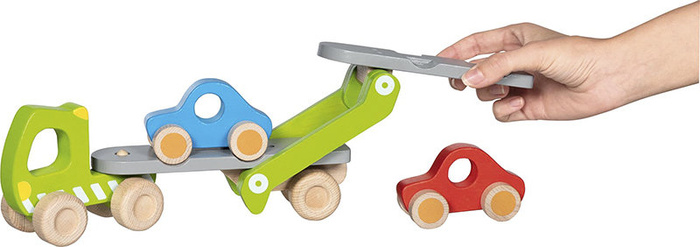 Drewniana laweta transporter z kompletem autek Goki