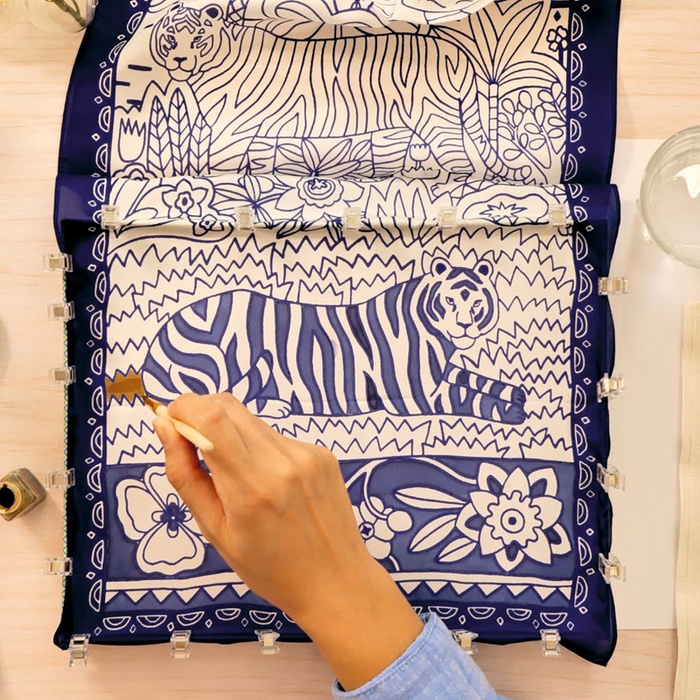 Djeco Atelier Grands Augustins Zestaw artystyczny Atelier 10 Tygrysy na jedwabiu