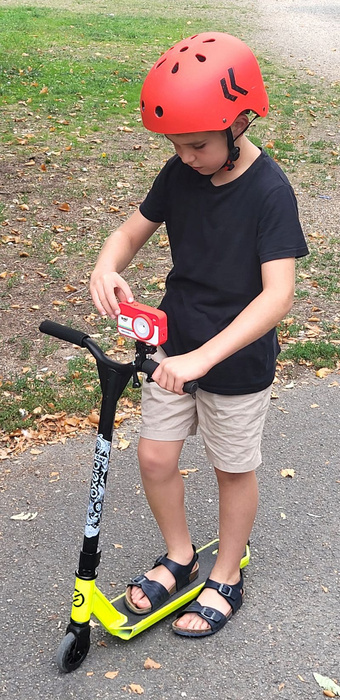 CamPro Aparat 2w1 kamerka do kasku na hulajnogę i rower Buki