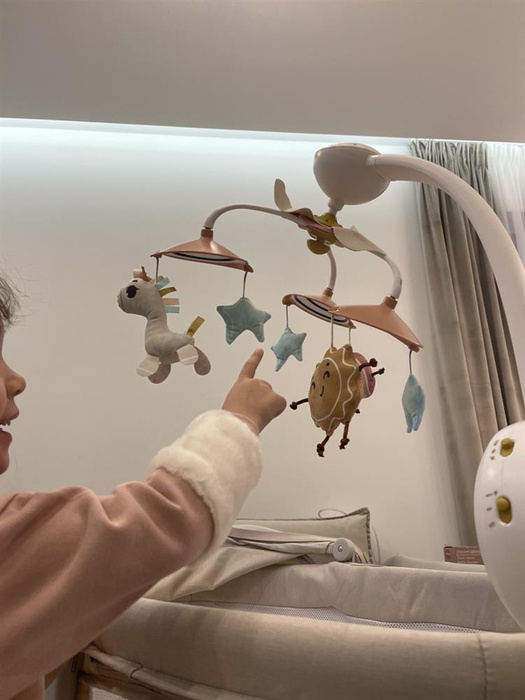 Tiny Love Karuzela z pozytywką i światłem nocnym Kraina Jednorożca dla niemowląt