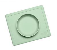 EZPZ Silikonowa miseczka z podkładką 2w1 Mini Bowl pastelowa zieleń