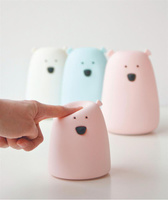 Lampka dla dzieci Miś Mały różowy Rabbit & Friends