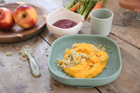 Komplet naczyń z silikonu z przyssawką Sage Green Beaba