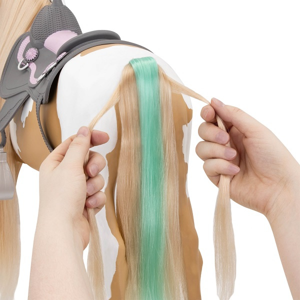 Duży Koń dla lalki Palomino z akcesoriami do czesania i stylizacji 50cm Our Generation