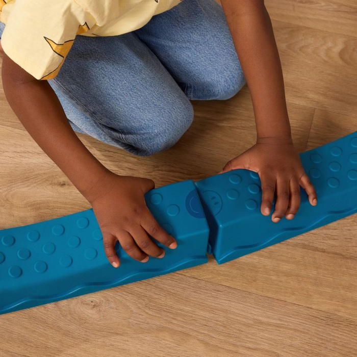 Modułowa ścieżka sensoryczna z dźwiękami 14 elementów Balance & Groove B.Toys