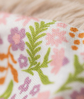 Króliczek z kwiecistymi uszami beżowy Petal 31 cm Jellycat pluszaki dla dzieci