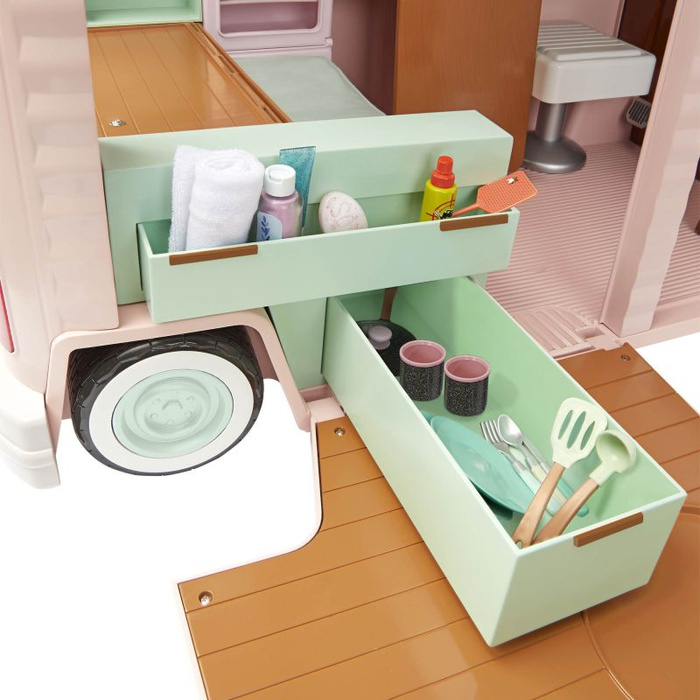 Kamper kempingowy z wyposażeniem 55 elementów Country Cruising Camper Set Our Generation