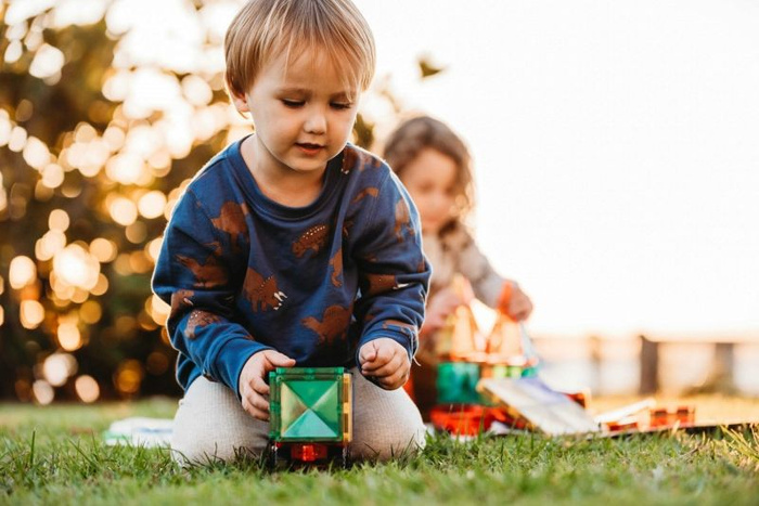 Klocki magnetyczne dla dzieci Rainbow Motion Pack 24 el Connetix