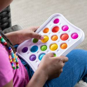 Zabawka sensoryczna Bąbelki Dimpl Pops Fat Brain Toys