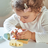 Nawlekanie na sznurek drewniane Ptaszki Sweet Cocoon Janod