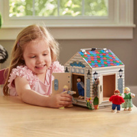 Domek motoryczny z drewna z laleczkami Melissa & Doug 