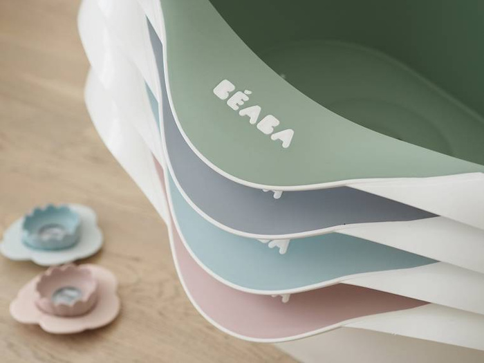 Zestaw wanienka ze stojakiem Camele’o Biel i Sage Green Beaba