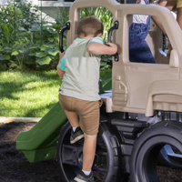 STEP2 Safari Truck Plac Zabaw Pojazd terenowy ze wspinaczką zjeżdżalnią kierownicą i lornetką dla dzieci