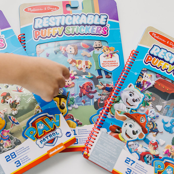Książka z naklejkami wielorazowymi Psi Patrol Puffy Sticker – Jungle Melissa and Doug