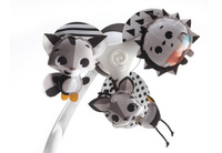 Tiny Love Karuzela podróżna dla niemowląt Magiczna Kraina z delikatną muzyką czarno-biała