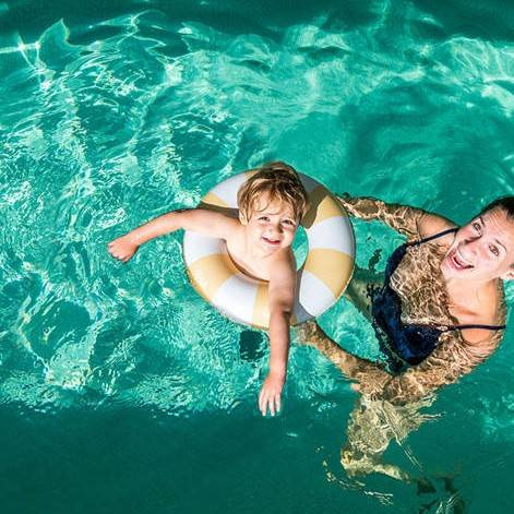 Koło dmuchane do pływania 40 cm Banana Blue Quut