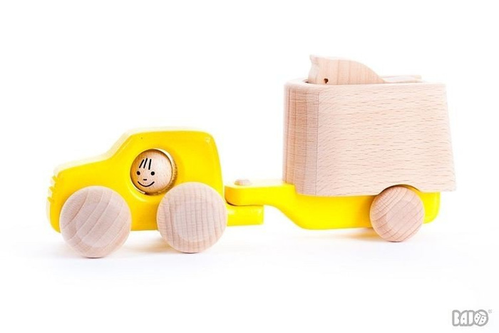 Drewniane Auto T z koniem