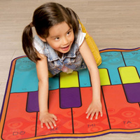 Mata muzyczna dla dzieci pianino taniec i miksowanie muzyki Boogie Woogie Mat B.Toys