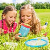 Zestaw małego odkrywcy pojemnik z minilupą i siatką na motyle Mini Catcher’s Kit B.Toys