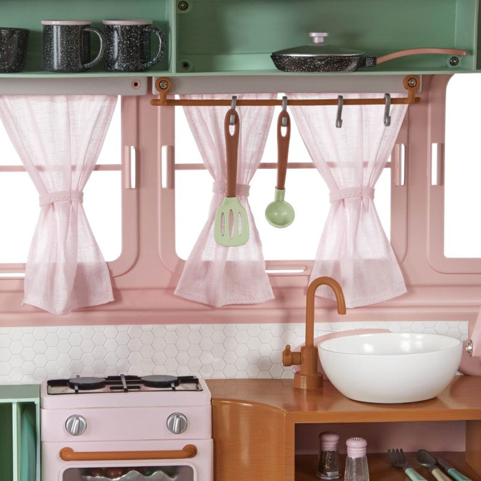 Kamper kempingowy z wyposażeniem 55 elementów Country Cruising Camper Set Our Generation