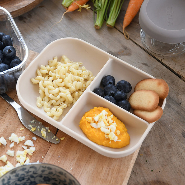 Talerzyk trójdzielny dla dziecka silikonowy z przyssawką Clay Beaba