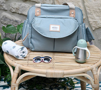 Bidon termiczny dla dziecka Niekapek ze słomką termobutelka 250ml Sage green Beaba