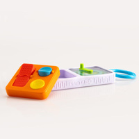 Sensoryczne kwadraty z zawieszką PlayTab Go Fat Brain Toy