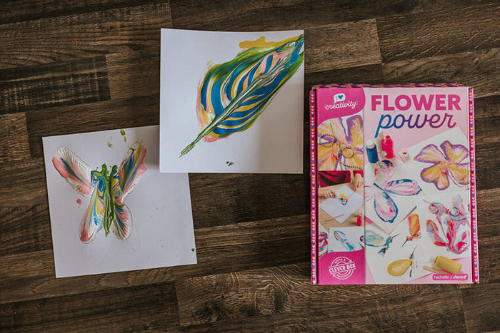 Zestaw kreatywny dla małych artystów Malowanie łańcuszkiem Pouring painting Kwiaty I love creativity 5 projetówJanod 