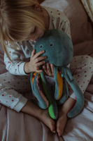 Maskotka obciążeniowa pluszowa ośmiornica terapeutyczna 1,2 kg Astrup