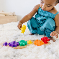 Układanka drewniana z kołami zębatymi Ruchoma gąsienica Melissa & Doug