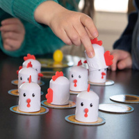 Gra memory ćwiczenie pamięci Kurnik Peek-A-Doodle Doo Fat Brain Toys