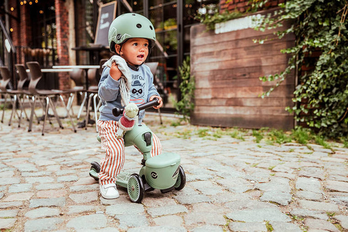 Highwaykick 1 Lifestyle 2w1 Jeździk i hulajnoga z zamykanym schowkiem 1-5 lat Green Lines SCOOTANDRIDE