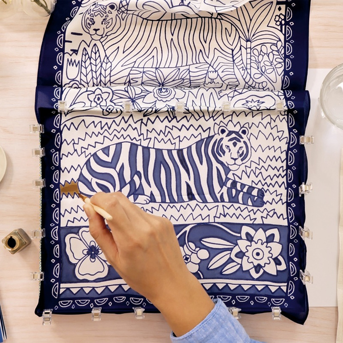 Djeco Atelier Grands Augustins Zestaw artystyczny Atelier 10 Tygrysy na jedwabiu