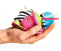 Tiny Love Karuzela podróżna Pack&Go Mała Księżniczka kompaktowa Zabawka do wózka, fotelika i podróży