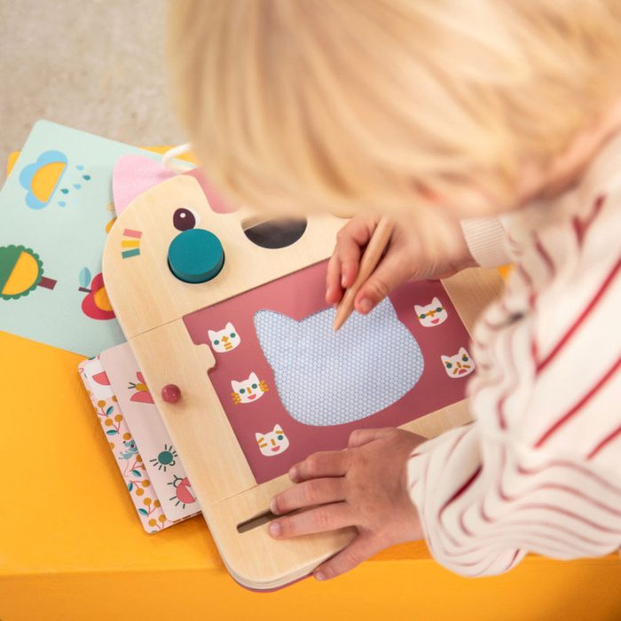 Lilliputiens Kotka Jeanne drewniana Tablica-Znikopis z magnetycznymi klockami