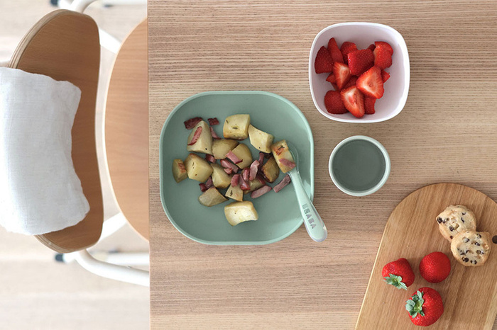 Komplet naczyń z silikonu z przyssawką Sage Green Beaba