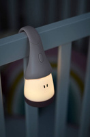 Przenośna lampka nocna LED z latarką Pixie 90h świecenia Pink Beaba