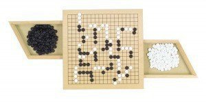 Gra strategiczna "Go"