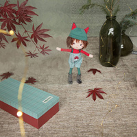 Przytulanka lalka-chłopiec Louis 32cm wysokości w ozdobnym pudełku LILLIPUTIENS