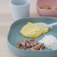 Komplet naczyń z silikonu z przyssawką eucalyptus Beaba