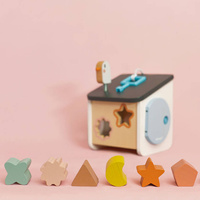 Sorter zamykany na klucz drewniany Domek dla ptaszków Sweet Cocoon Janod